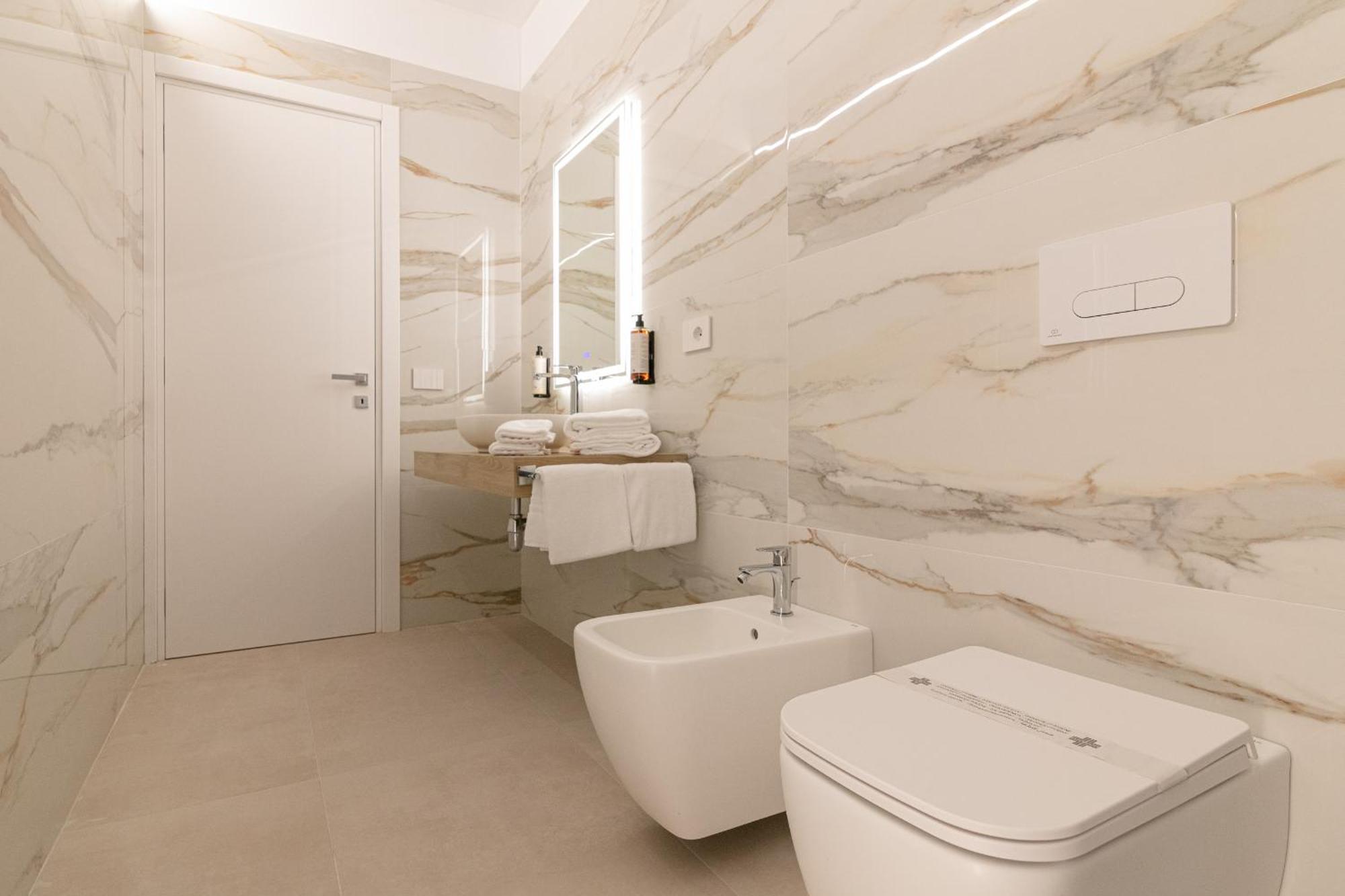 King'S Rooms Termoli Luaran gambar