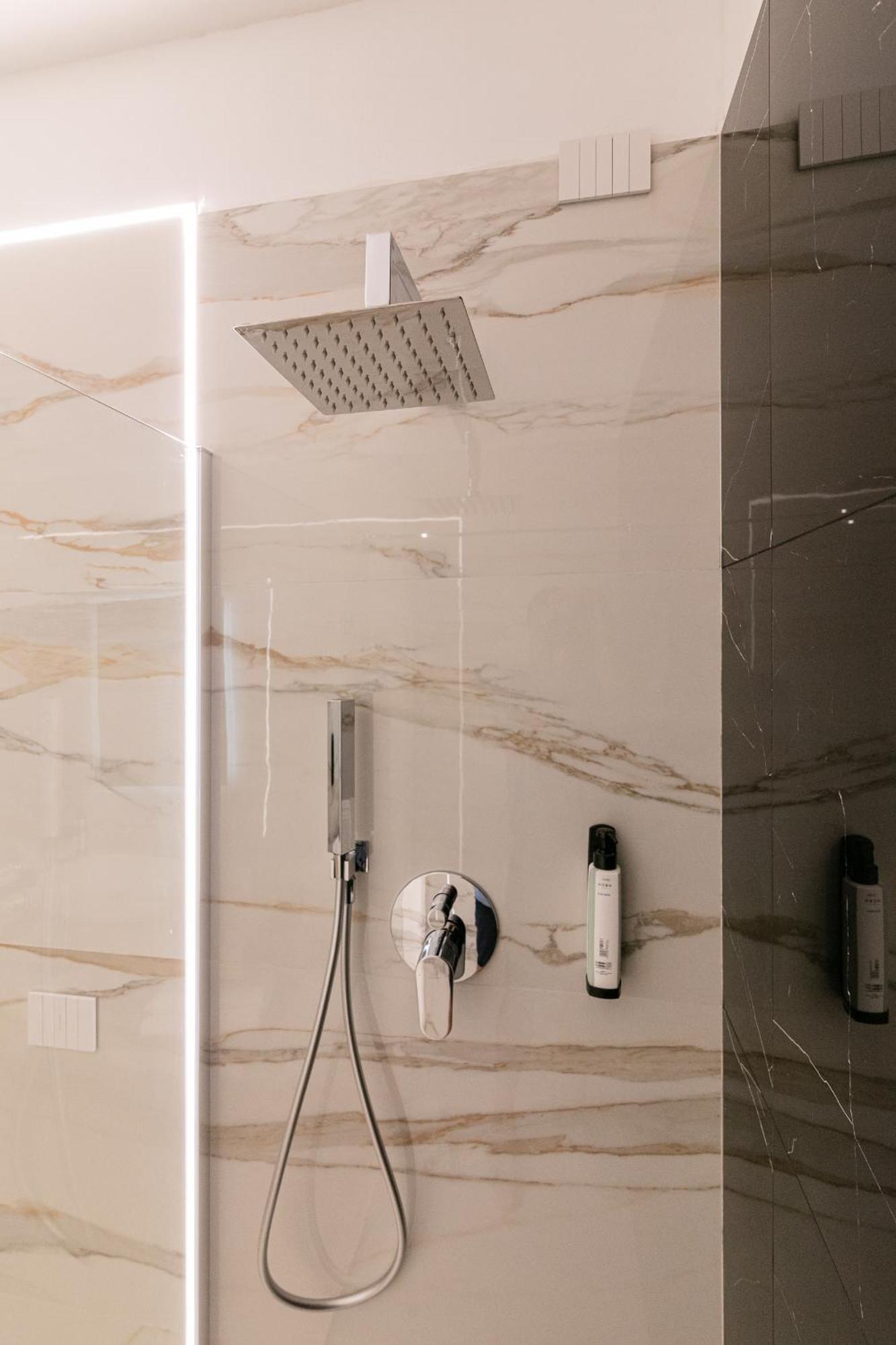 King'S Rooms Termoli Luaran gambar