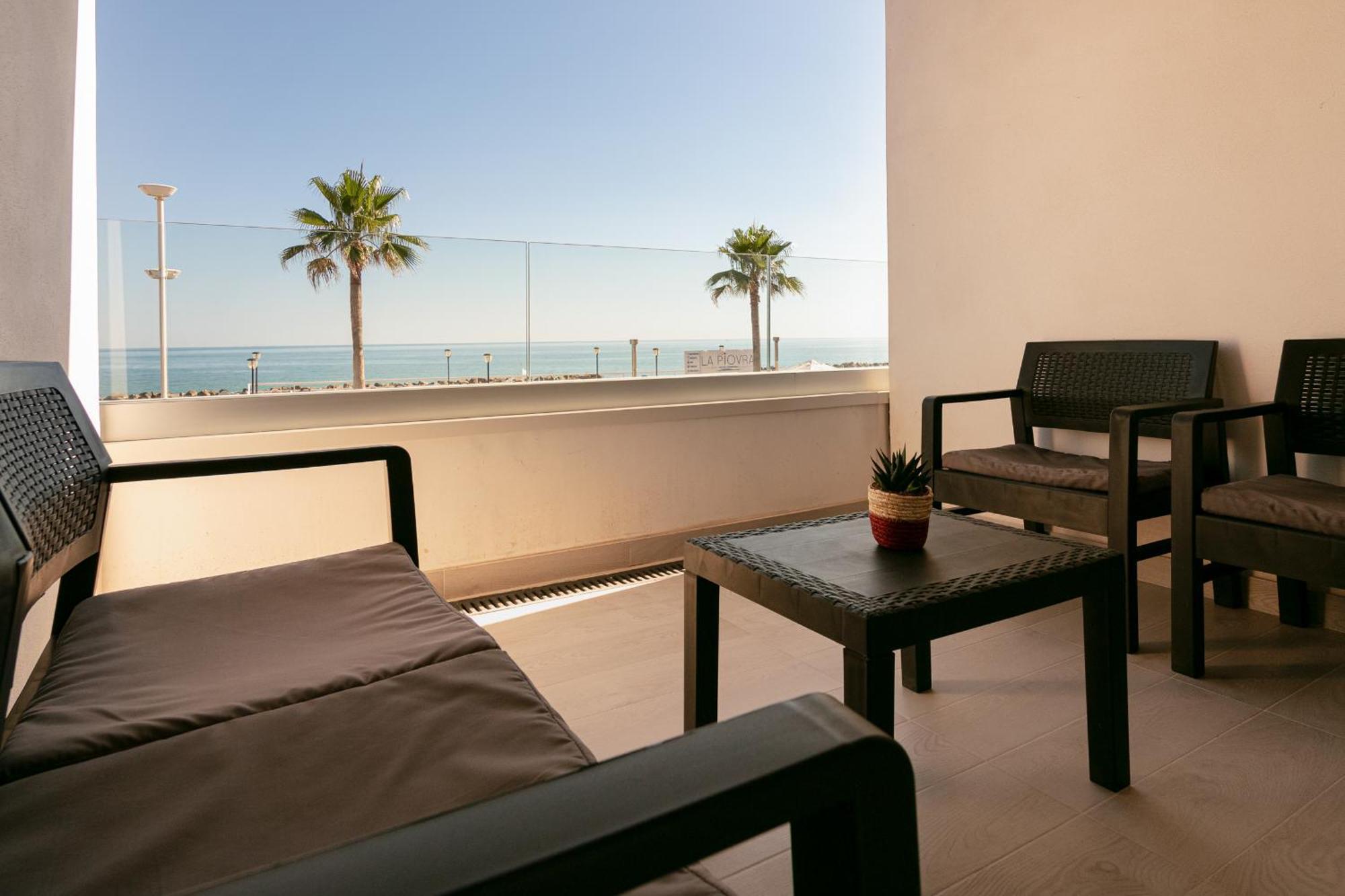 King'S Rooms Termoli Luaran gambar
