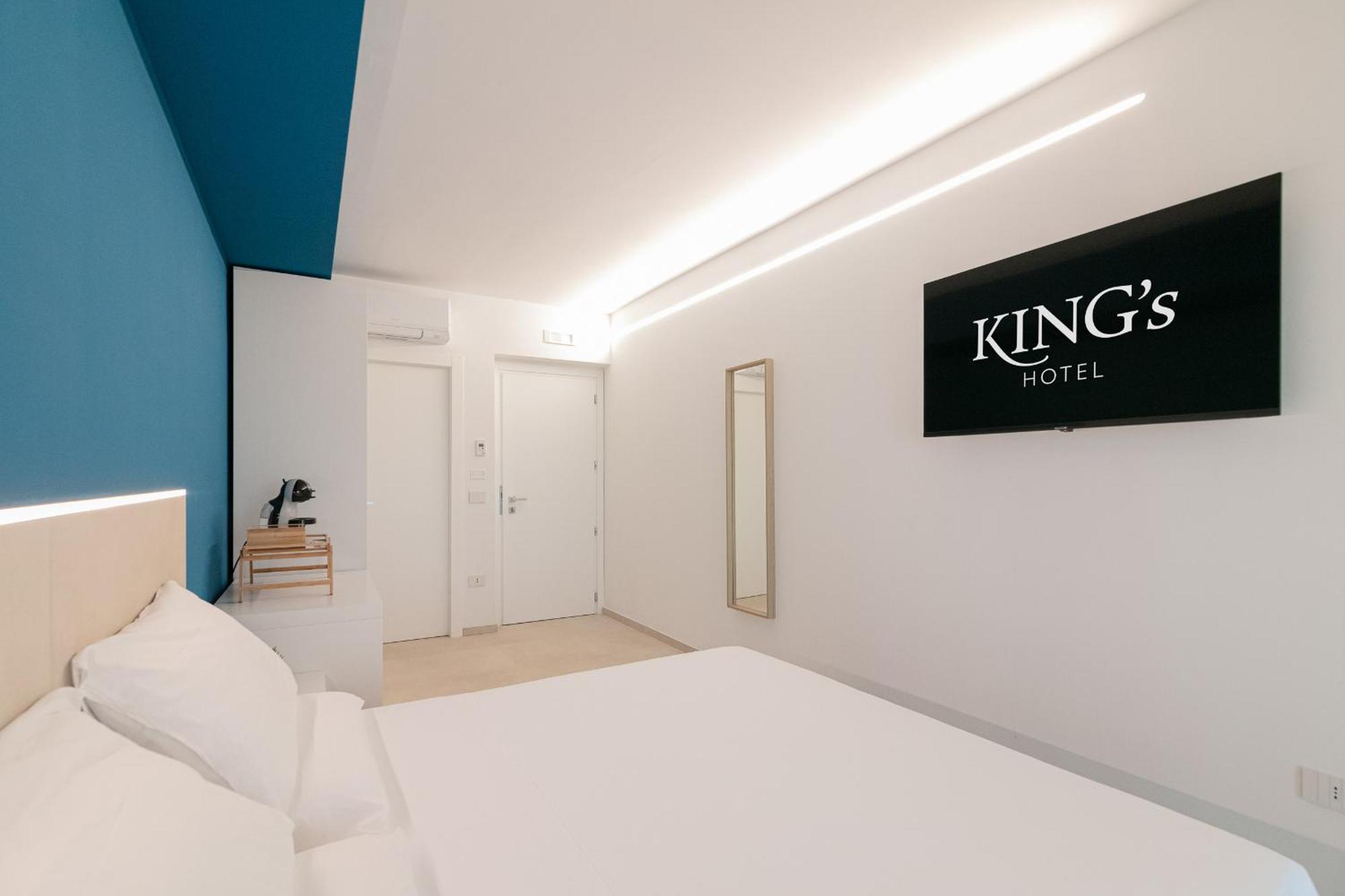 King'S Rooms Termoli Luaran gambar